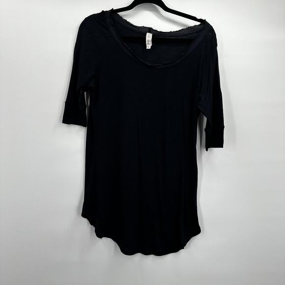 Neesh by D.A.R. Tunic Top Womens Large 3/4 Sleeve Raw Edge Hem Lightweight - Picture 1 of 9